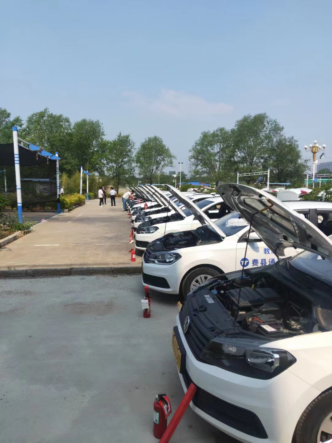 驾校训练场地